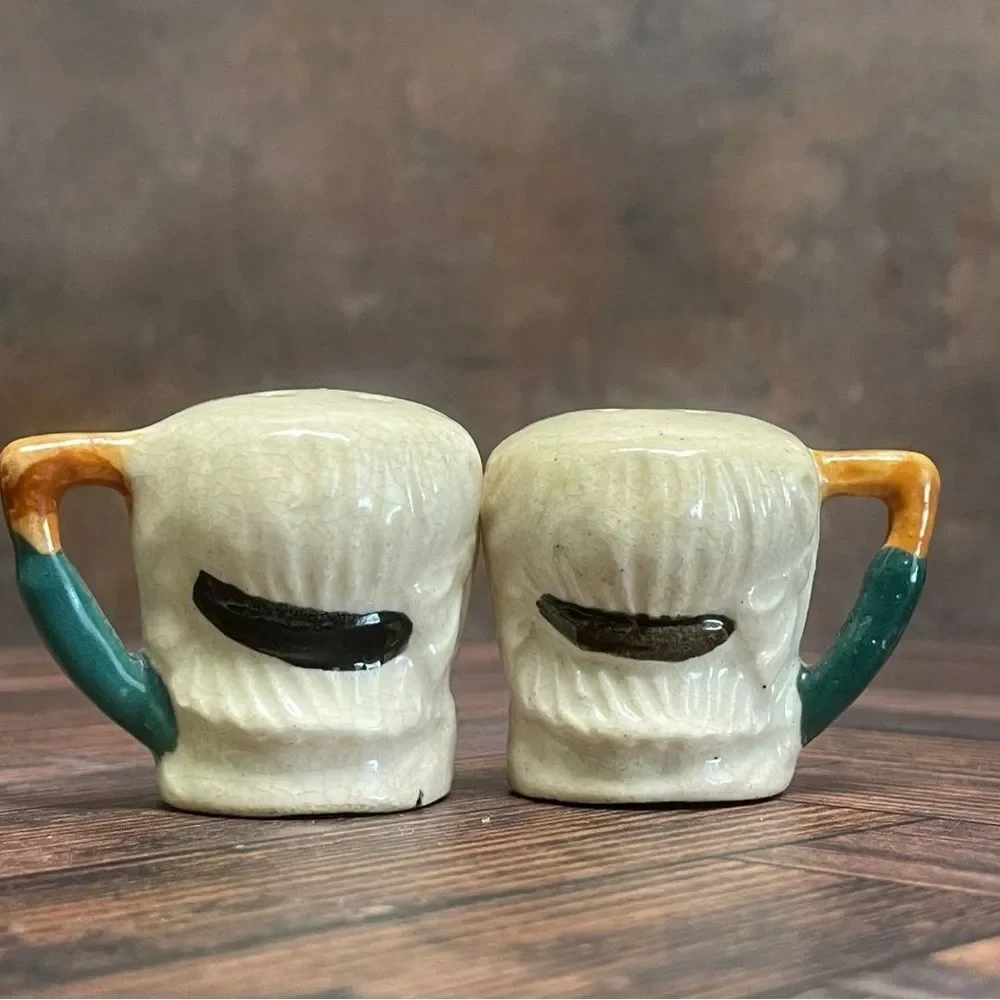 Vintage 'Tiny Toby' Salt and Pepper Shakers, Japan 1940 or 1950